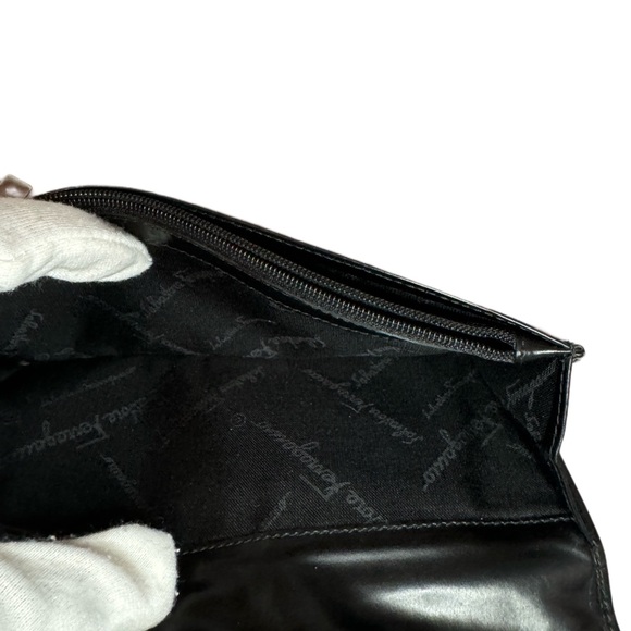 SALVATORE FERRAGAMO Vintage Bi-fold Long Wallet - Picture 4 of 5